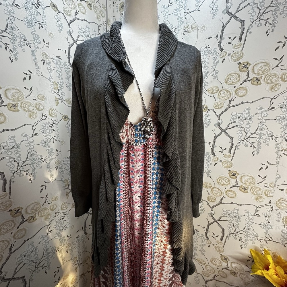 Ann Taylor LOFT Cardigan Sweater Sz M 100% Cotton Ruffle Detail Lightweight Gray